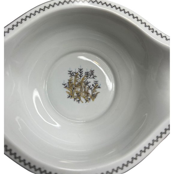 Late In Autumn Gravy Boat Attached Plate By Fine China Of Japan Gold Gild Trim - Picture 6 of 7